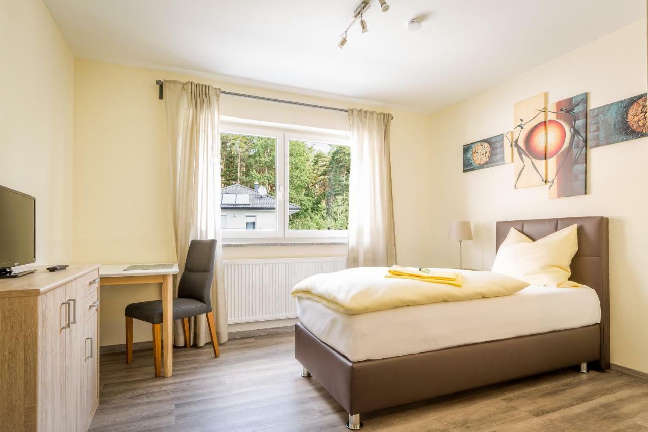 Boardinghaus Modern Living Aparthotel Rottenbach  Buitenkant foto